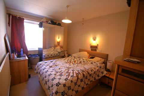 1 bedroom flat to rent, Weyhill Road, Andover, SP10