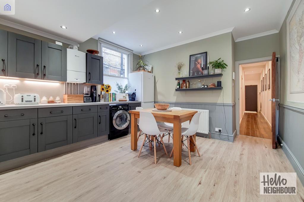 Apartment in London - View 2