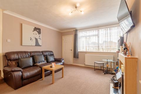 1 Bourton Close, Tilehurst, Reading, RG30 4LB