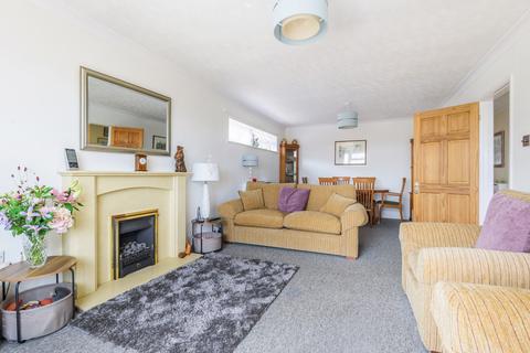 2 bedroom bungalow for sale - Woodstock Road, Yeovil, Somerset, BA21