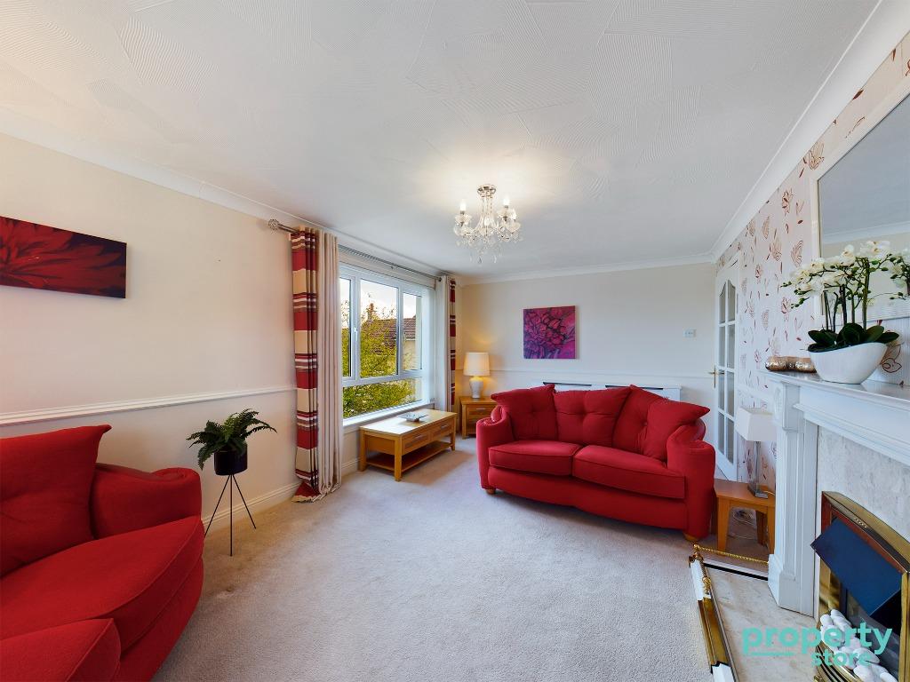 Robertson Drive, East Kilbride, South... 2 bed flat £87,000