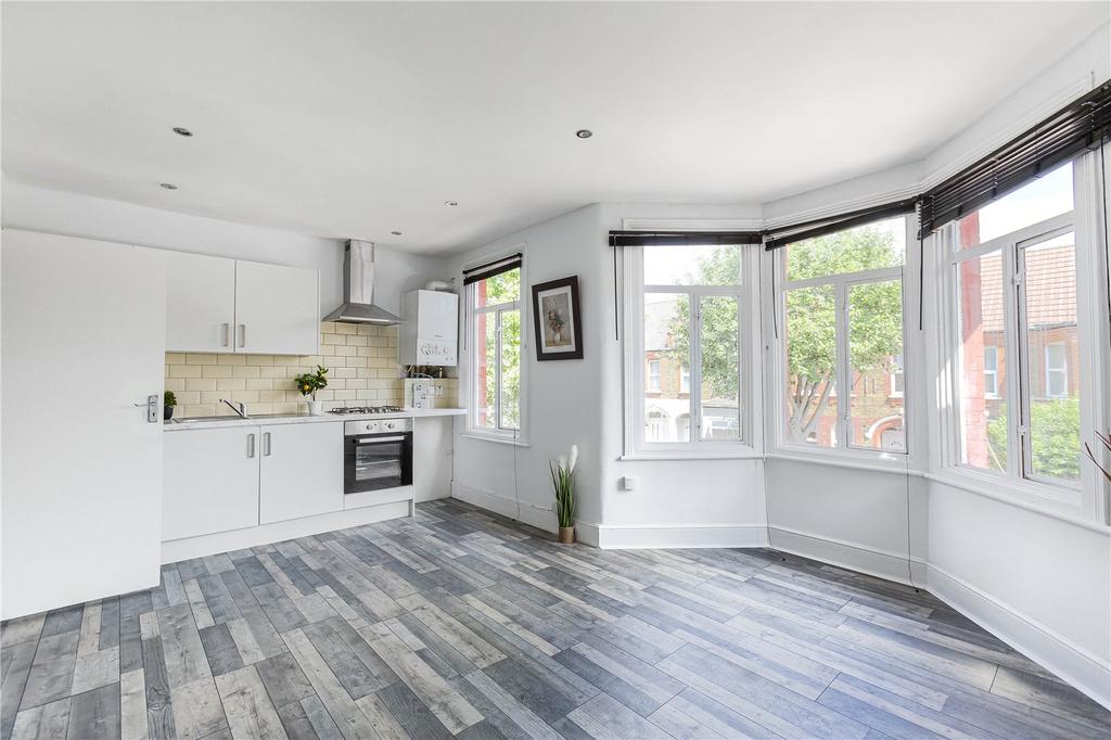 Kitchen/Reception