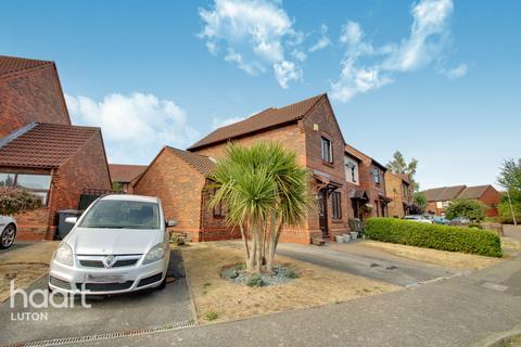 13 Gleneagles Drive, Luton, LU2 7TA