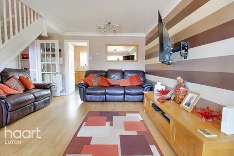 13 Gleneagles Drive, Luton, LU2 7TA