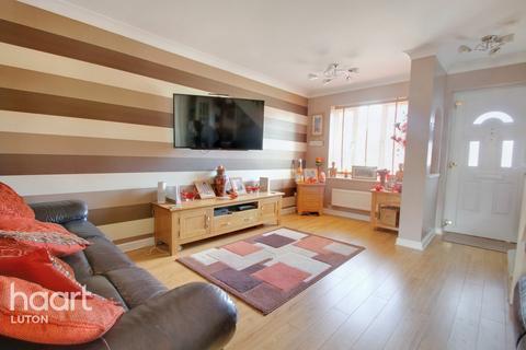 13 Gleneagles Drive, Luton, LU2 7TA