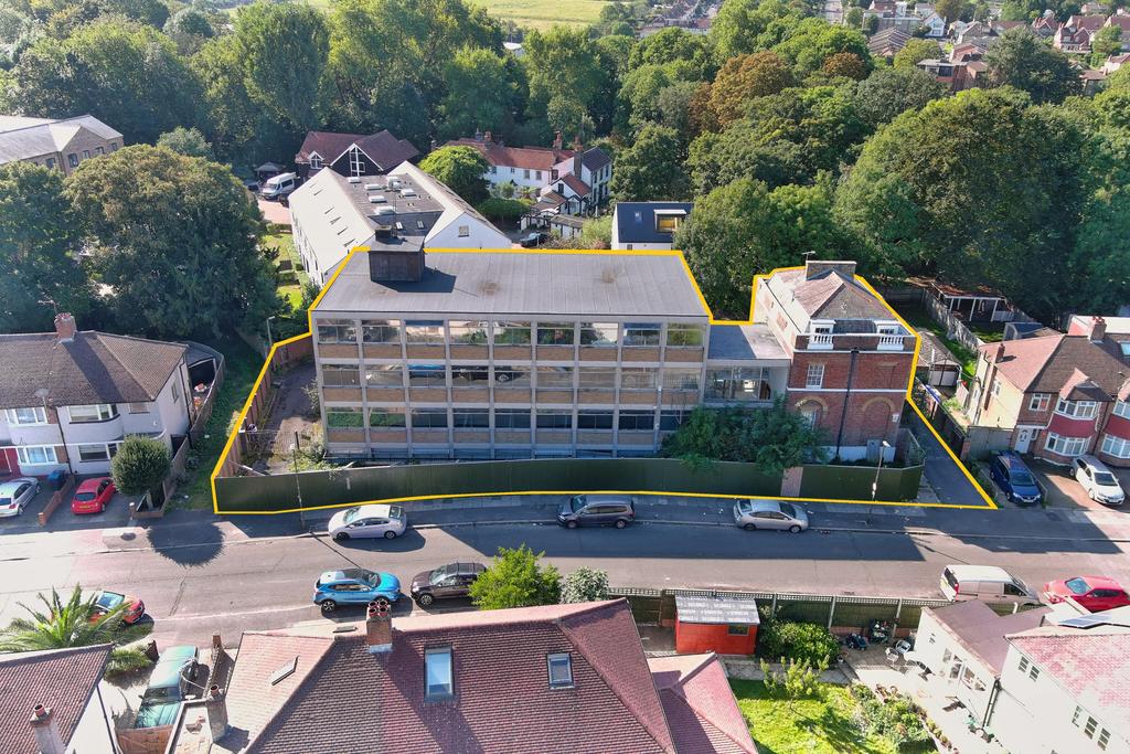 10 Riverside Dr, Merton, Mitcham... Commercial development £2,800,000
