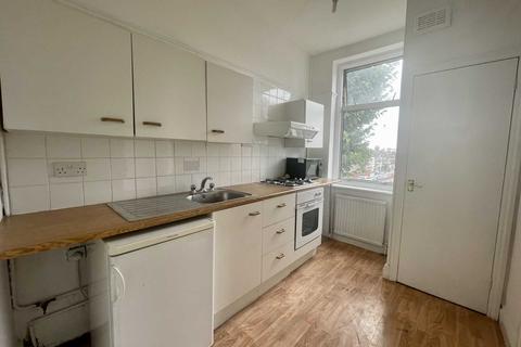 2 bedroom cottage to rent - Westbury Road, Walthamstow Central