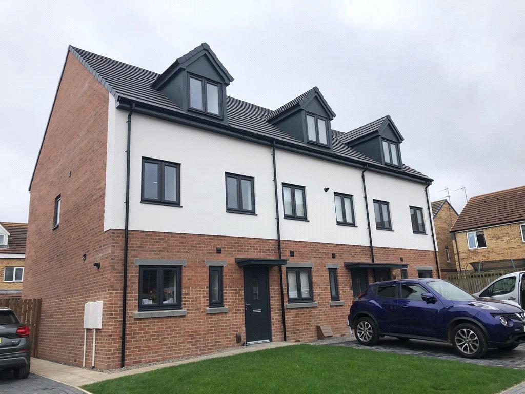 Seaton Meadows, Greatham, Hartlepool, TS25 3 bed terraced house for