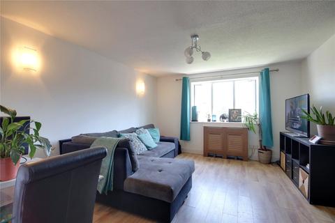 2 bedroom flat to rent - Milestone Close, Edmonton, N9