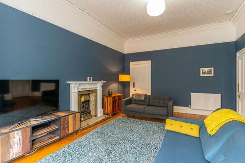 48 Strathearn Road, Edinburgh, EH9 2AD