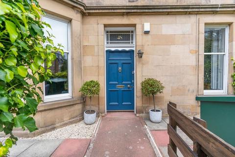 48 Strathearn Road, Edinburgh, EH9 2AD