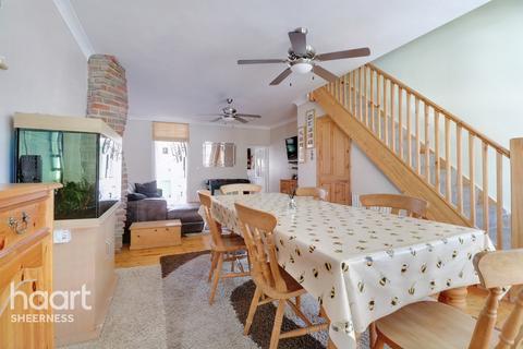 30 Invicta Road, Sheerness, ME12 2AH