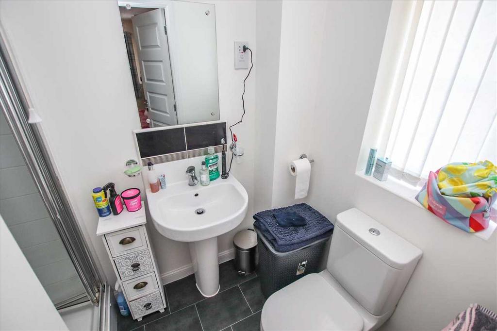 Ensuite Bathroom