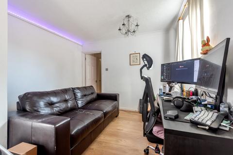 1 bedroom flat for sale, Hill Lane, Shirley, Southampton, Hampshire, SO15