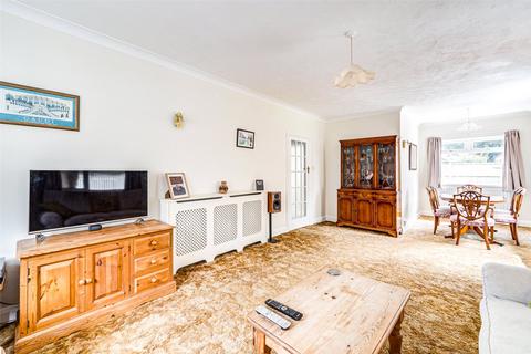 2 bedroom bungalow for sale, Highdown Way, Ferring, Worthing, West Sussex, BN12