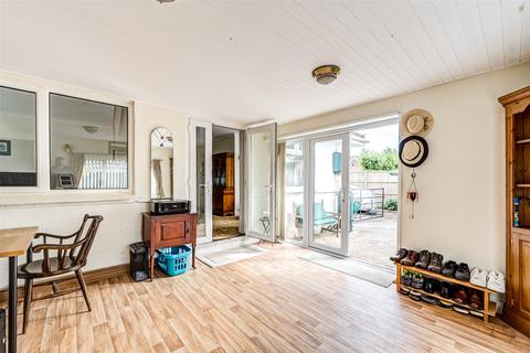 3 Highdown Way, Ferring, Worthing, BN12 6QQ