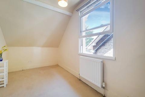 366c Lee High Road, London, SE12 8RS