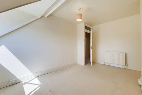 366c Lee High Road, London, SE12 8RS