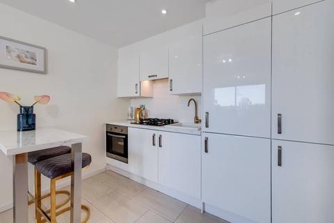 1 bedroom flat to rent - Berber Parade, Woolwich, London, SE18