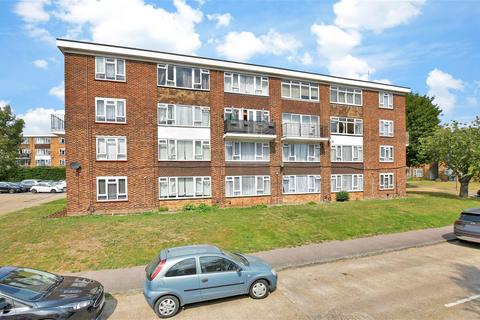 23 Victor Walk, Hornchurch, RM12 4XG