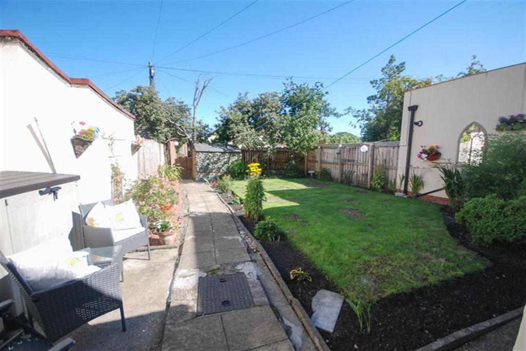 Front Street, East Boldon 2 bed cottage for sale £275,000