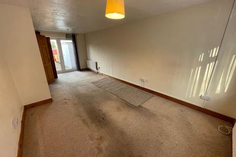 5 Burns Road, Daventry, NN11 9AX