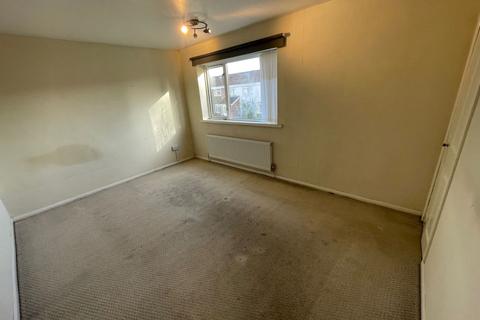 5 Burns Road, Daventry, NN11 9AX