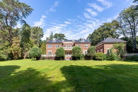 6 bedroom detached house for sale, Wentworth, Virginia Water, Surrey, GU25.