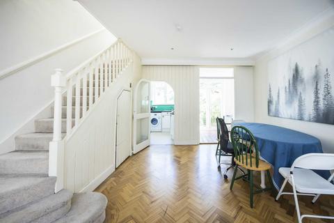 2 bedroom house to rent, Child`s Street, Earls Court, SW5