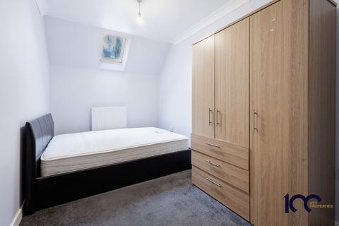 2 bedroom flat to rent, Valley Heights, Joyce Green Walk, Dartford
