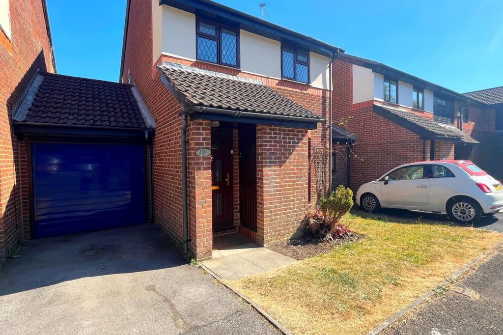 Badger Farm 3 bed house £1,500 pcm (£346 pw)