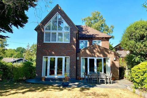 4 bedroom detached house to rent - Lake Road, Chandlers Ford, Hampshire, SO53