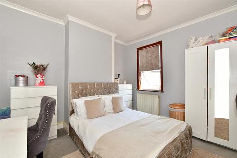3 bedroom terraced house for sale - Eastfield Road, London