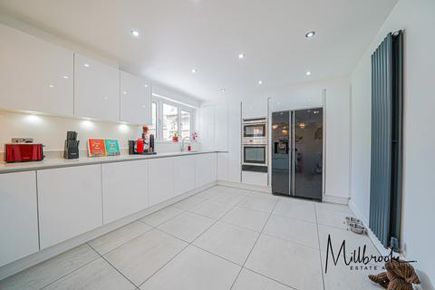 14 Lightwood, Worsley, Manchester, M28 1ZL