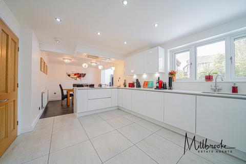 14 Lightwood, Worsley, Manchester, M28 1ZL