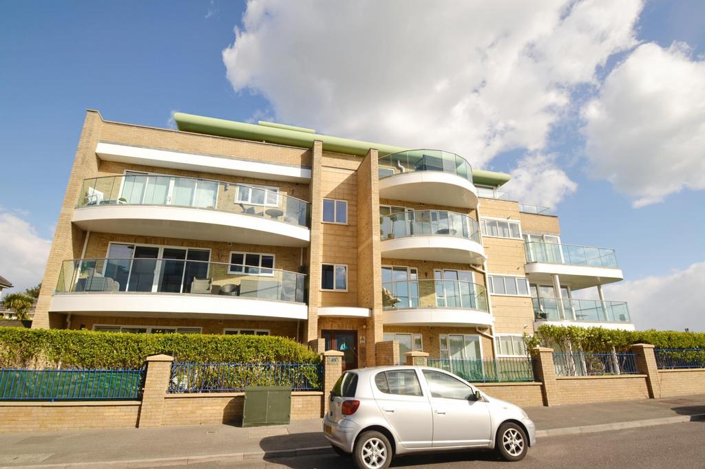 Southbourne 2 bed flat £710,000
