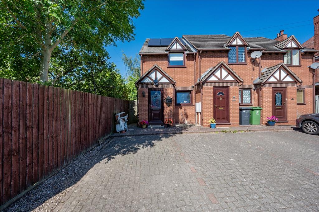 Plymouth Close, Redditch, Worcestershire, B97 2 bed terraced house for