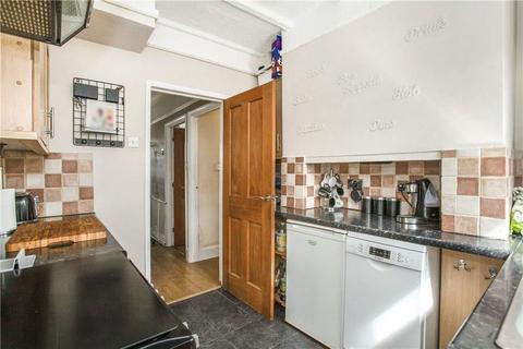 146 Twickenham Road, Hanworth, Feltham, TW13 6HD