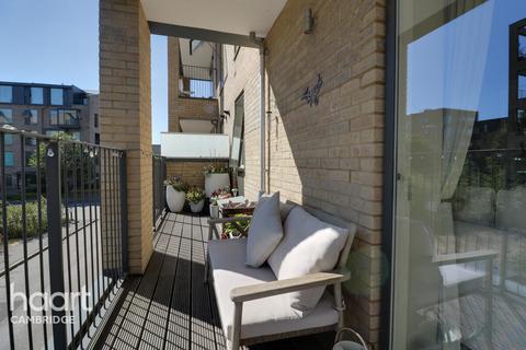 30 Seekings Close, Trumpington, Cambridge, CB2 9DJ