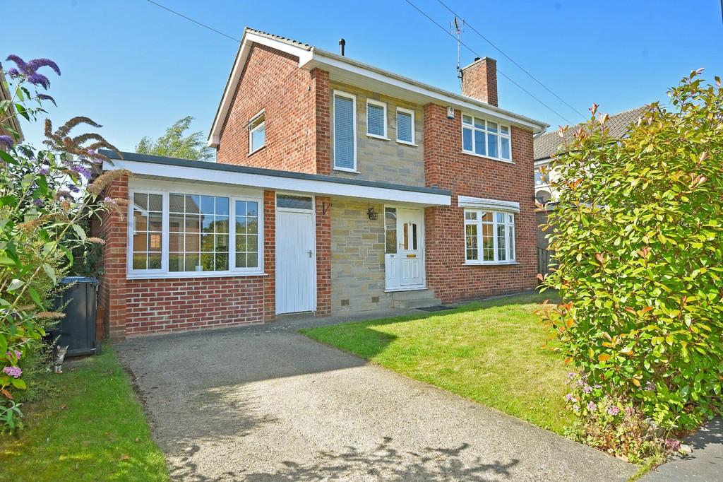 Mallinson Oval, Harrogate 4 bed detached house for sale £500,000