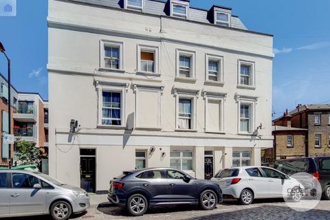 Studio to rent, Woodfield Road, Westbourne Park W9