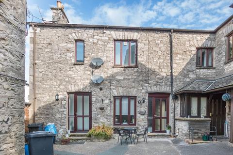 2 bedroom apartment to rent - 9 The Courtyard, Castle Street, Kendal