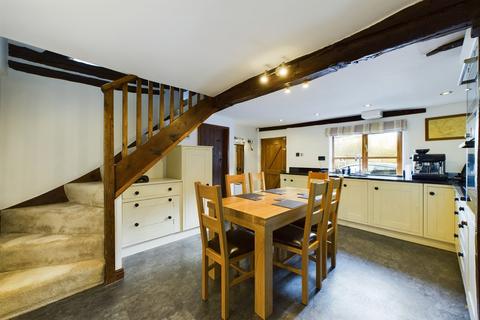 2 bedroom cottage for sale - Wootton Road, Ellastone