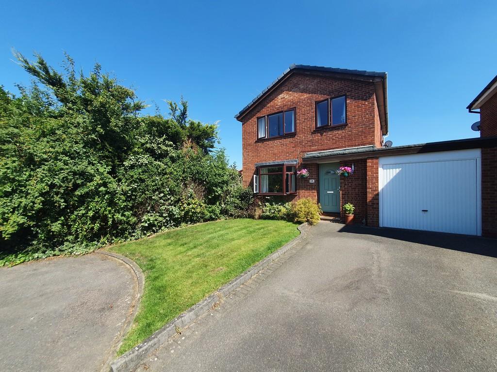 Arnside Close, Winsford 3 bed detached house for sale £259,950