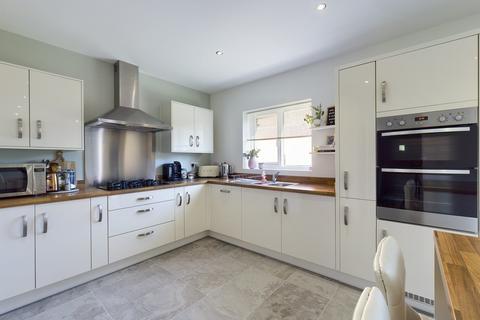 2 Foxglove Close, Tutbury, Burton-on-trent, DE13 9PR