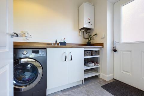 2 Foxglove Close, Tutbury, Burton-on-trent, DE13 9PR