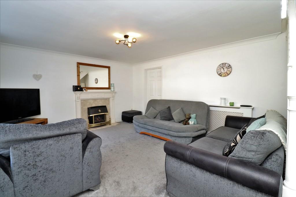 Manor Drive, Sudbrooke 4 bed detached house £430,000