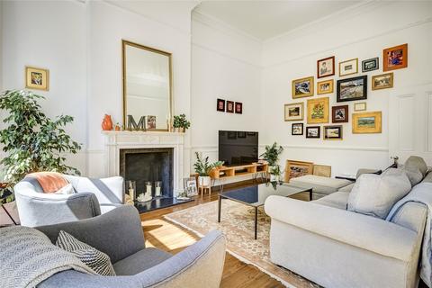 2 bedroom flat to rent, Old Brompton Road, Earls Court, London