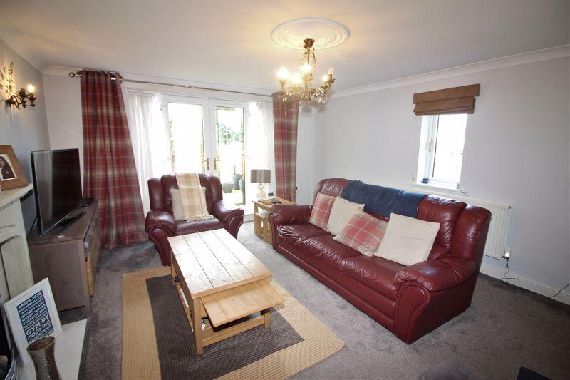 Godfrey Road, Skircoat Green, Halifax 4 bed semidetached house for