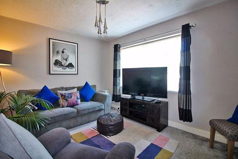 68 Redhurst Drive, Wolverhampton, WV10 6QW